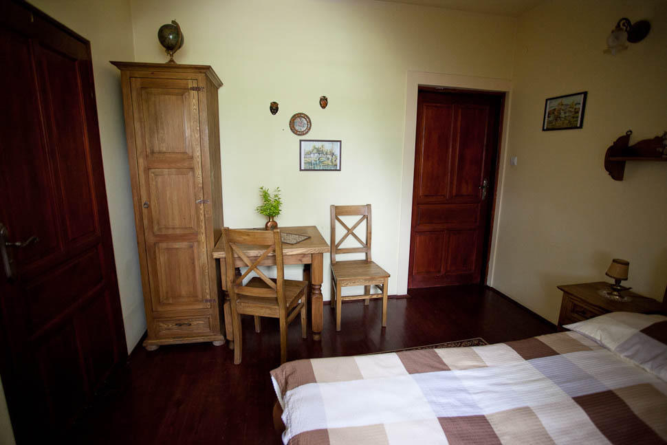 Dwor Na Wichrowym Wzgorzu Bed and Breakfast Przybysławice Exteriör bild
