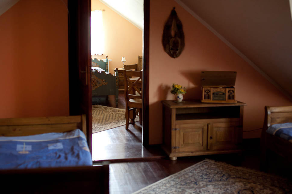 Dwor Na Wichrowym Wzgorzu Bed and Breakfast Przybysławice Exteriör bild