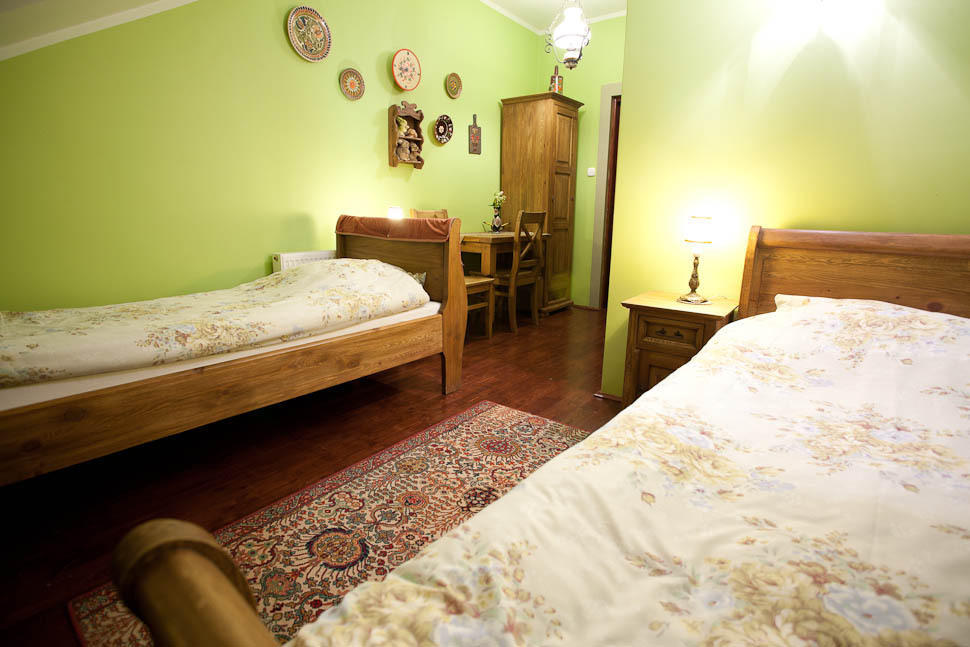 Dwor Na Wichrowym Wzgorzu Bed and Breakfast Przybysławice Exteriör bild